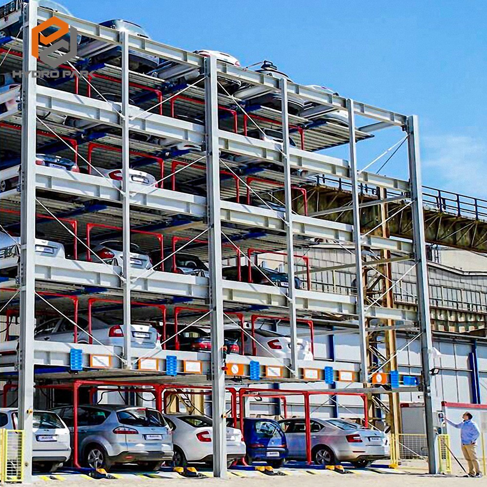 پارکینگ چند طبقه فولادی با کنترل PLC و سیستمهای هوشمند جهت بهبود مدیریت ترافیک
