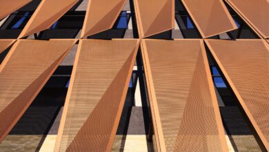 طراحی سایه‌بان ساختمان؛ کاهش مصرف انرژی با کنترل تابش خورشید Building Shading Design