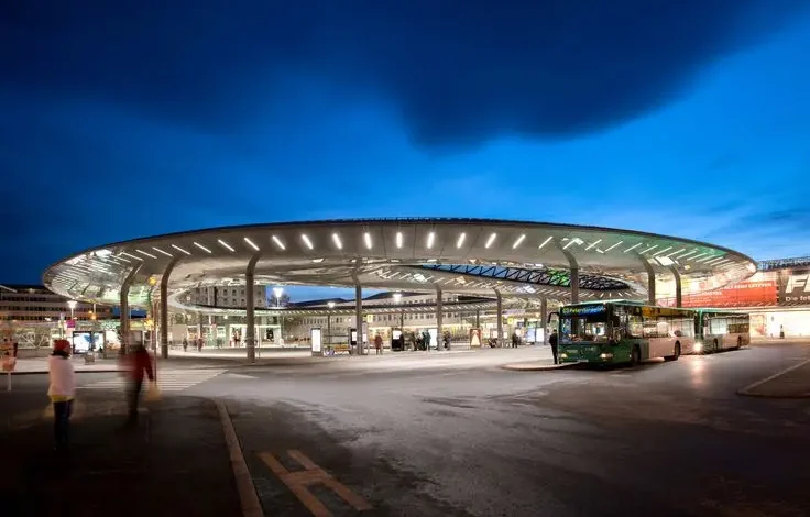 طراحی پایانه اتوبوس؛ استانداردهای ساختمان‌های حمل‌ونقل عمومی Bus Terminal Design