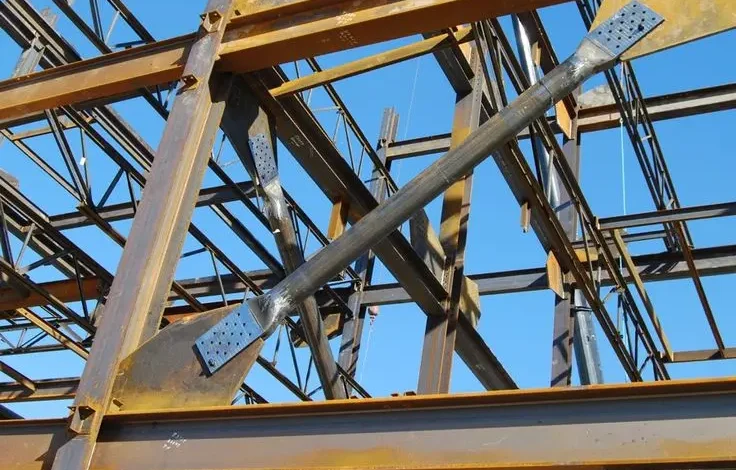 مهاربند فولادی؛ اجرای سیستمهای مقاوم سازهای Steel Bracing