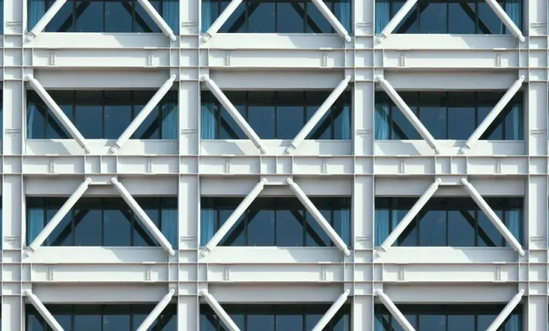 طراحی ساختمان مقاوم در برابر زلزله؛ اصول مهندسی سازه‌های ایمن Earthquake Resistant Building Design